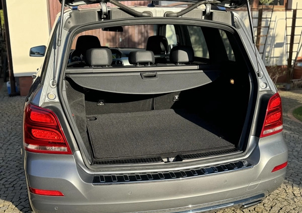 Mercedes-Benz GLK cena 74000 przebieg: 128000, rok produkcji 2012 z Warszawa małe 232